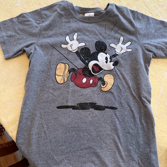 Reversible Mickey Mouse shirt from the Disney store - Picture 3 of 3